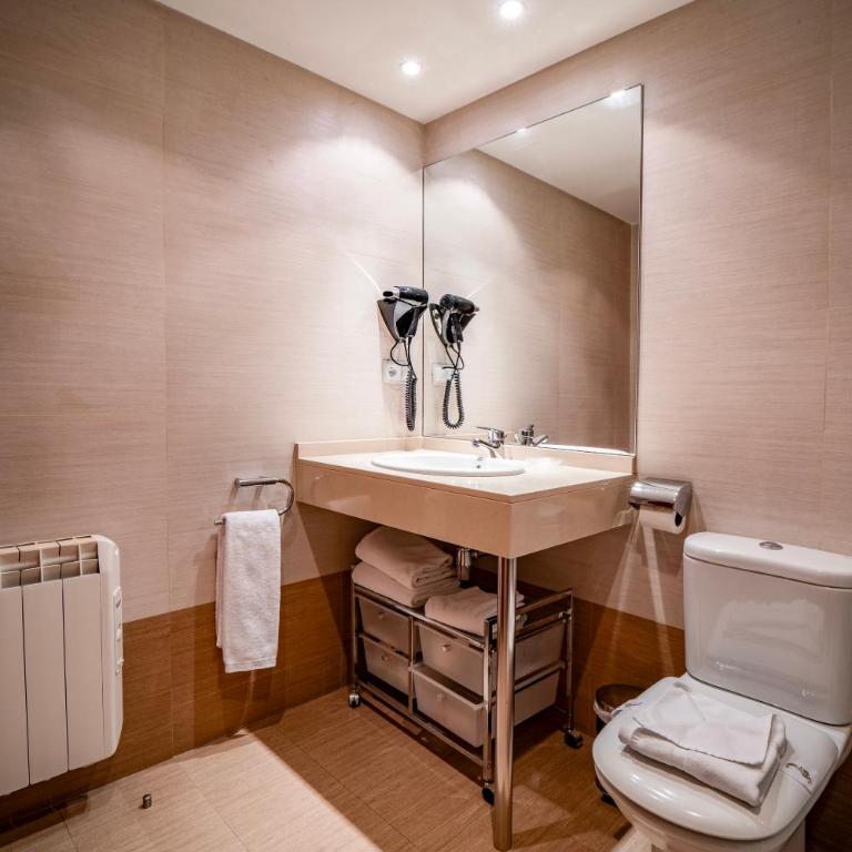 Apartaments Superior - One-Bedroom Apartment - 14