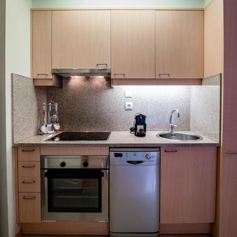 Apartaments Superior - One-Bedroom Apartment - 18