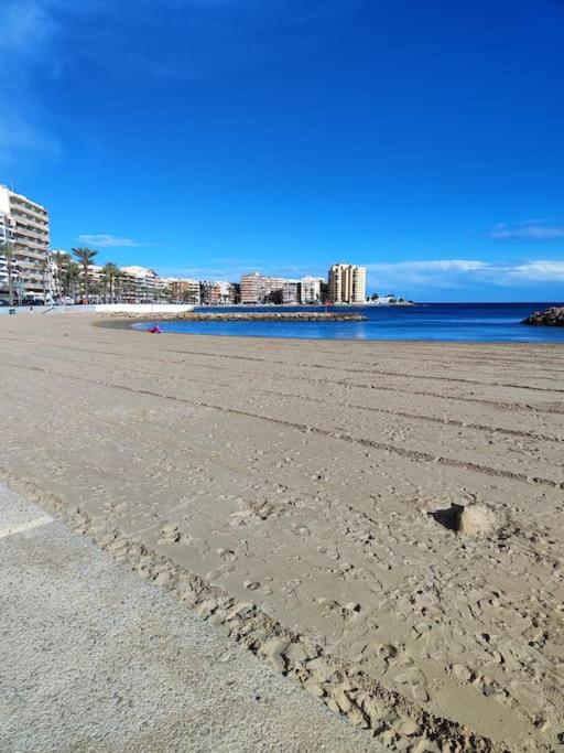 Apartment mit Pool und Parking nähe Playa del Cura, Torrevieja - Two-Bedroom Apartment - 10