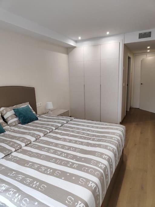 Apartment mit Pool und Parking nähe Playa del Cura, Torrevieja - Two-Bedroom Apartment - 18