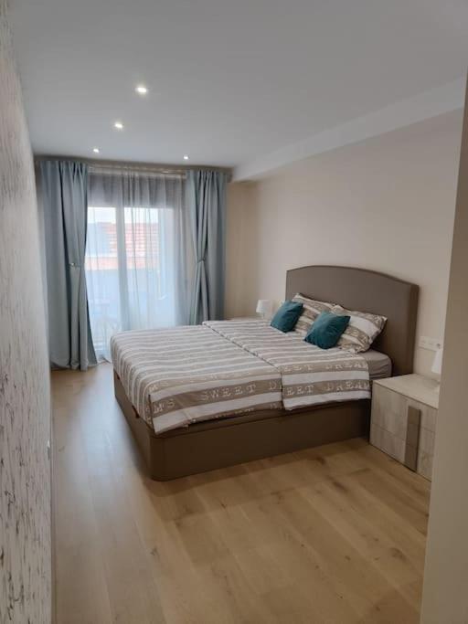 Apartment mit Pool und Parking nähe Playa del Cura, Torrevieja - Two-Bedroom Apartment - 25