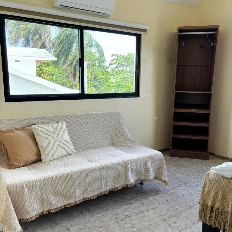 Casa Sirena - A orilla de la laguna y Cenote Esmeralda - Casa - 16