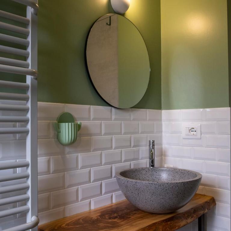 Casa DiMondi - Camera Doppia con Letti Singoli con Bagno Privato Esterno - 5