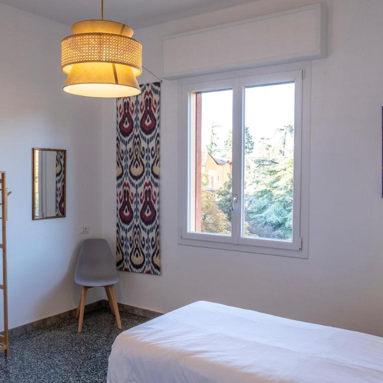 Casa DiMondi - Camera Doppia con Letti Singoli con Bagno Privato Esterno - 10