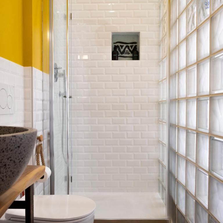 Casa DiMondi - Camera Matrimoniale con Bagno Privato - 20