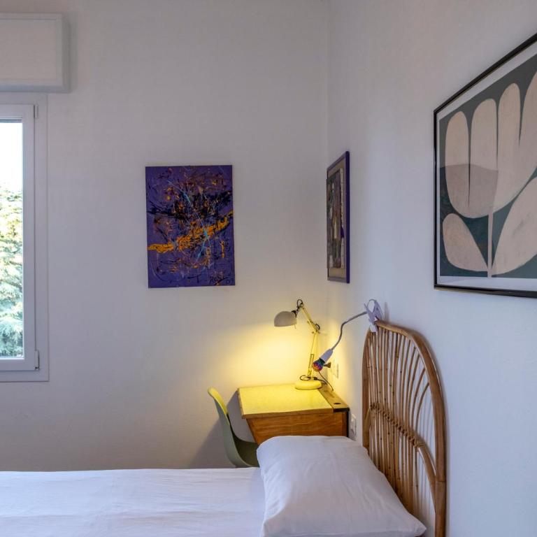 Casa DiMondi - Camera Doppia con Letti Singoli con Bagno Privato Esterno - 17