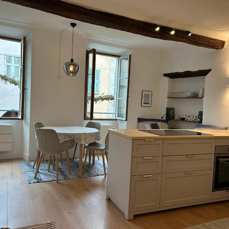 Biot - Place des Arcades - Appartement 1 Chambre - 19