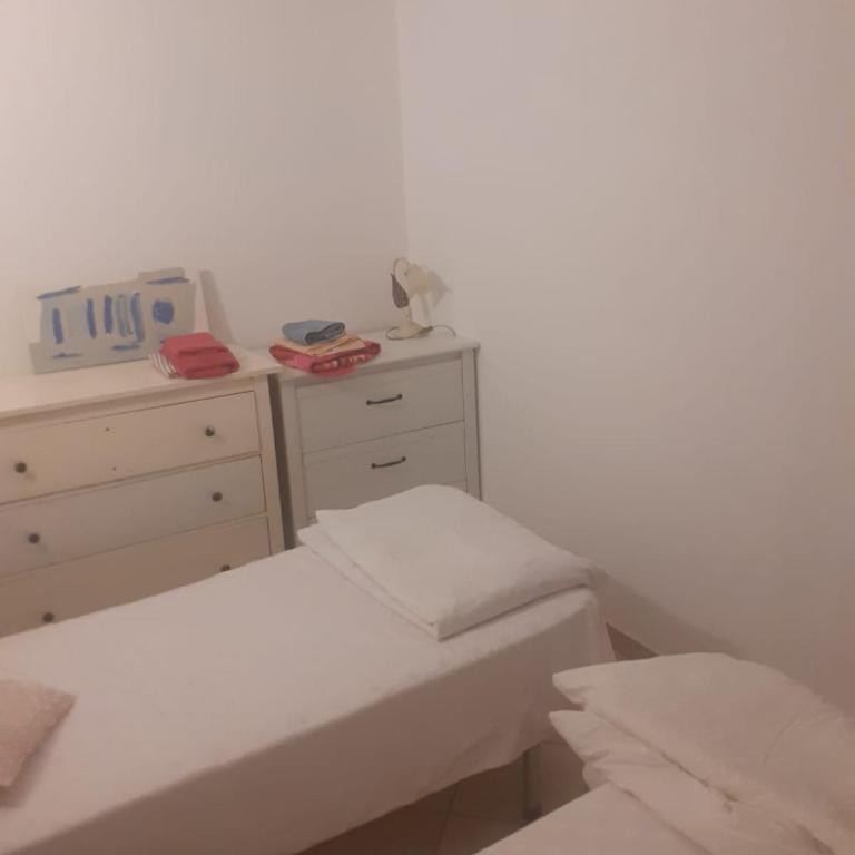 Appartamento Vacanze Malù - Appartamento con 2 Camere da Letto - 10