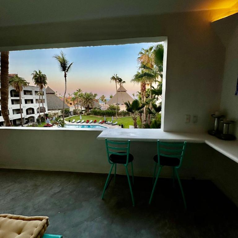 Beach front beautiful one bedroom Condo - Apartment with Balcony - 16