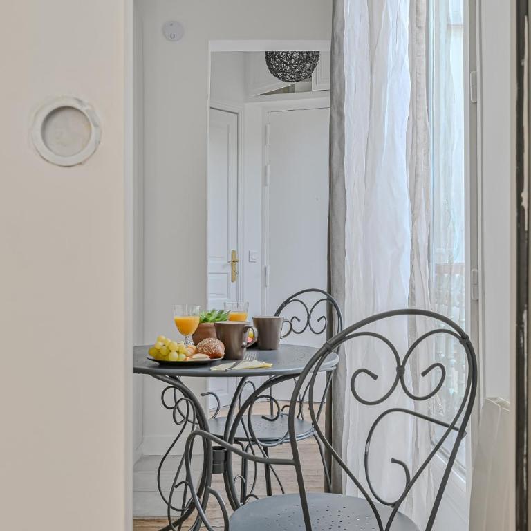 Le Poétique niché au pied du Sacré-Cœur - Appartement 1 Chambre - 2