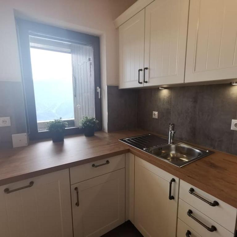 Sonnige ruhige Fewo Bergpanorama auf 1200m mit Süd Balkon - Apartment mit 2 Schlafzimmern - 10