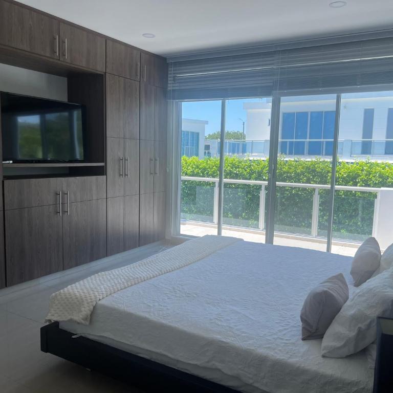Espectacular casa en girardot - Casa de 5 dormitorios - 9
