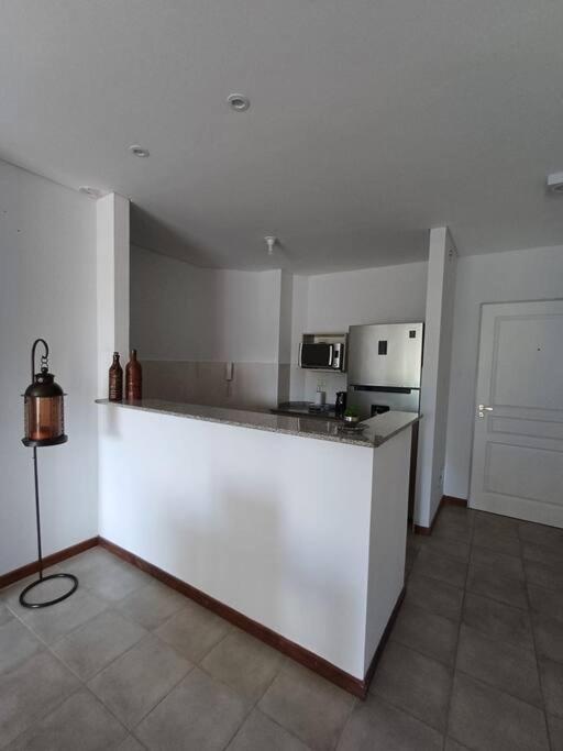 Moderno y Cómodo Dpto cèntrico - Apartamento de 1 dormitorio - 2