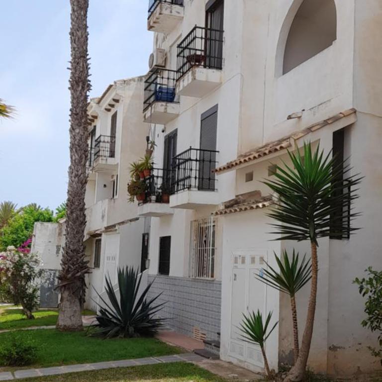 Apartment Los Locos Beach with Balcony and Wi-Fi - One-Bedroom Apartment - 1
