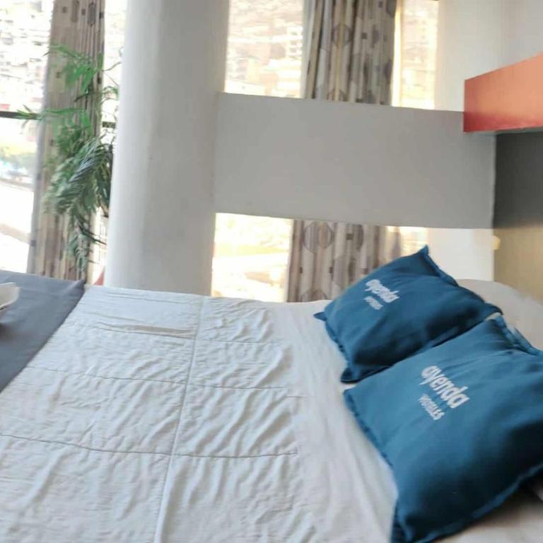 Hotel Platinum Palace - Habitación Deluxe (2 adultos + 1 niño) - 1