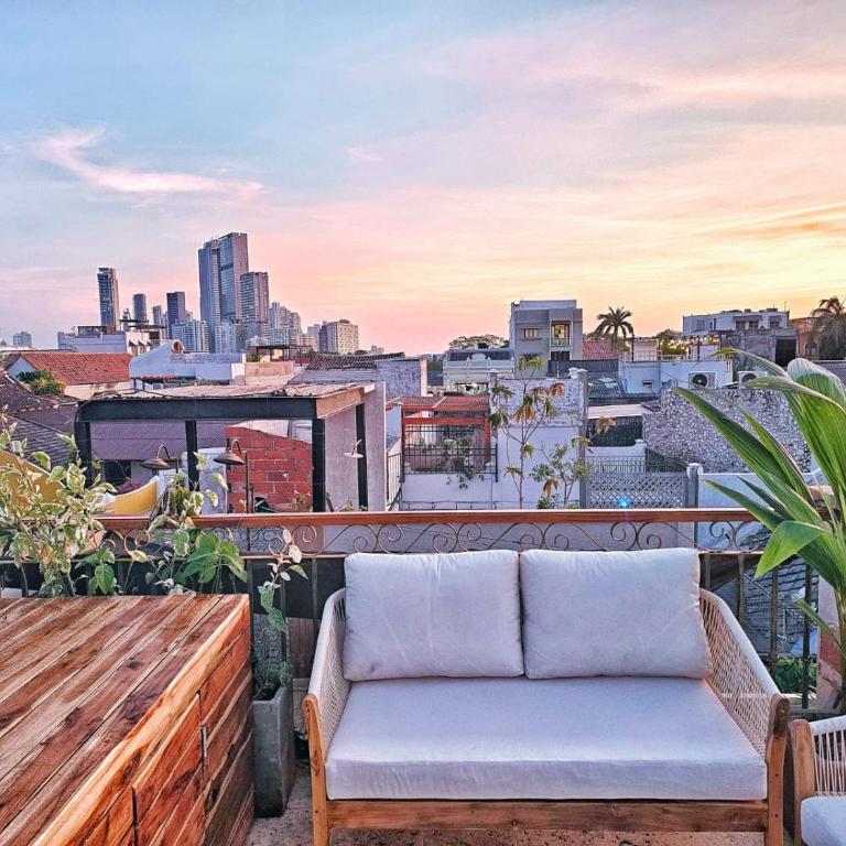Casa Coco 1680 Colonial & Art House In Old City - Pool - Jasussi - View - Casa de 3 dormitorios - 12