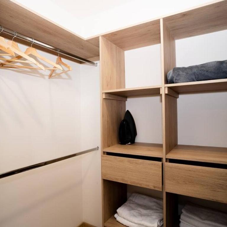 Amazing cozy & new flat 3 bedrooms in Medellin best location - Apartamento de 3 dormitorios - 24