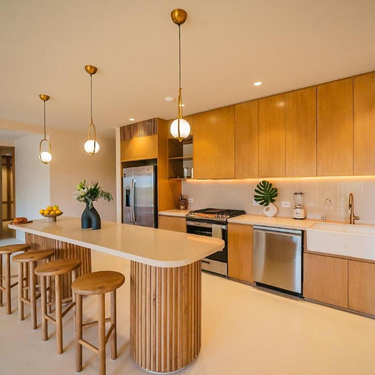 Divine 2BR w Pool Gym Yoga Classes Restaurant - One-Bedroom Apartment - 38