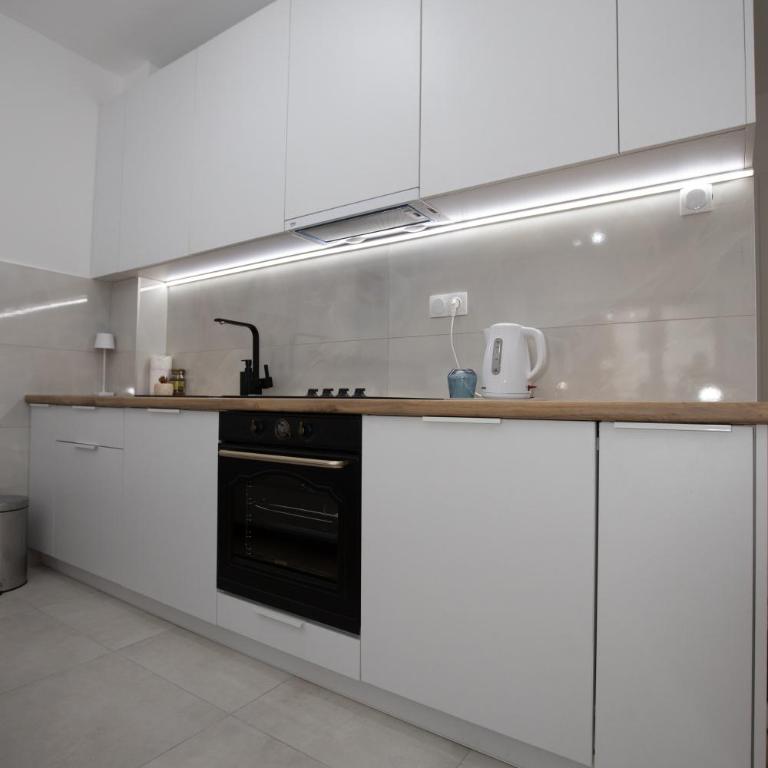 CENTRAL City - Apartman sa Balkonom i Lepim Pogledom - 35