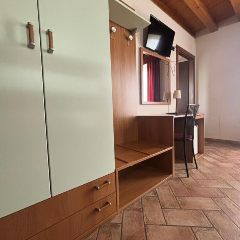 Hotel Agli Ulivi - Camera Matrimoniale/Doppia con Letti Singoli - 9