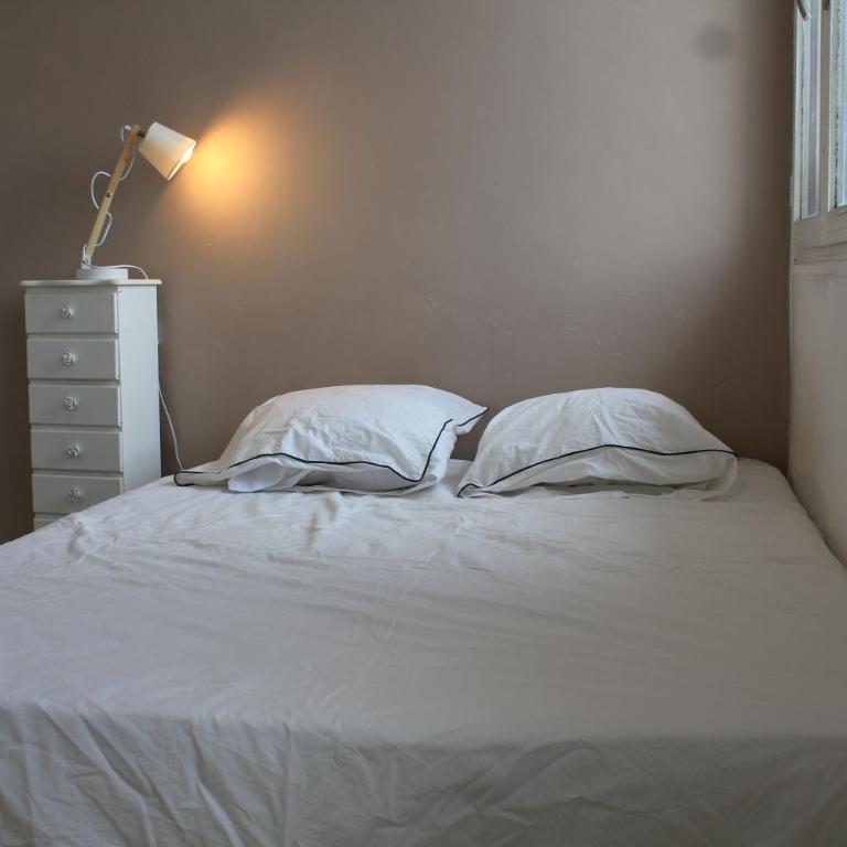 Maison, 2chambres, gde terrasse, prox SNCF, friche et Vieux Port - Two-Bedroom House - 41