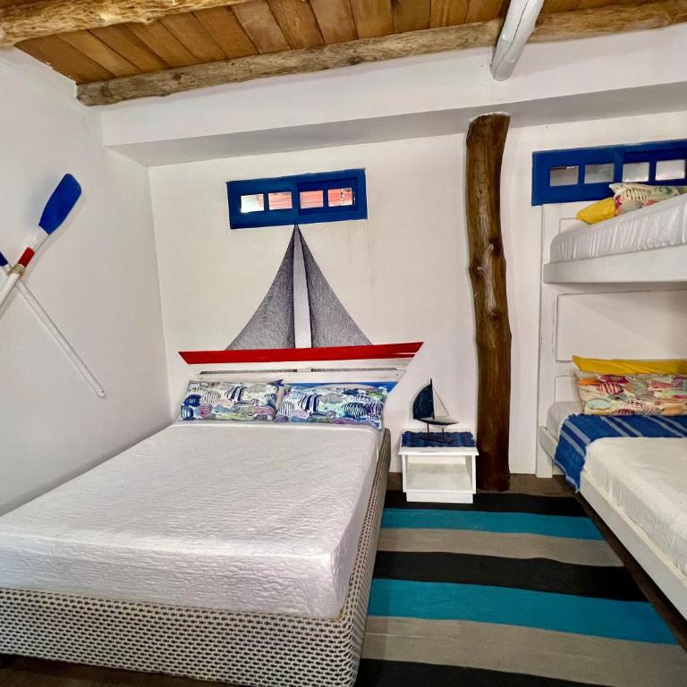 Mira Mira Beach - Quadruple Room with Shared Bathroom - 2