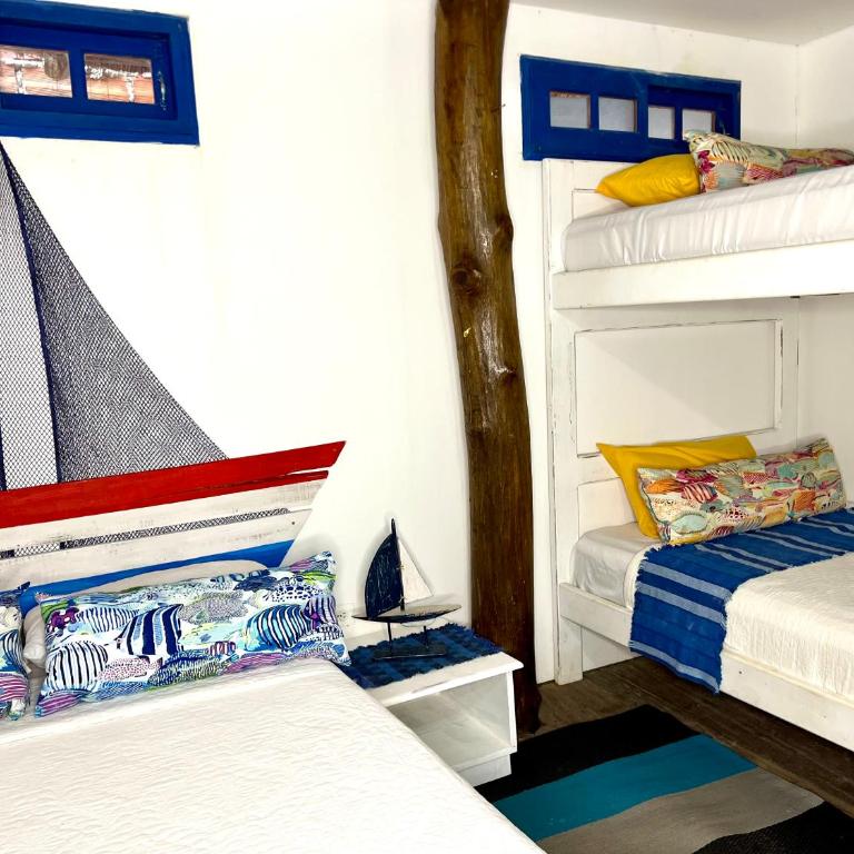 Mira Mira Beach - Quadruple Room with Shared Bathroom - 1
