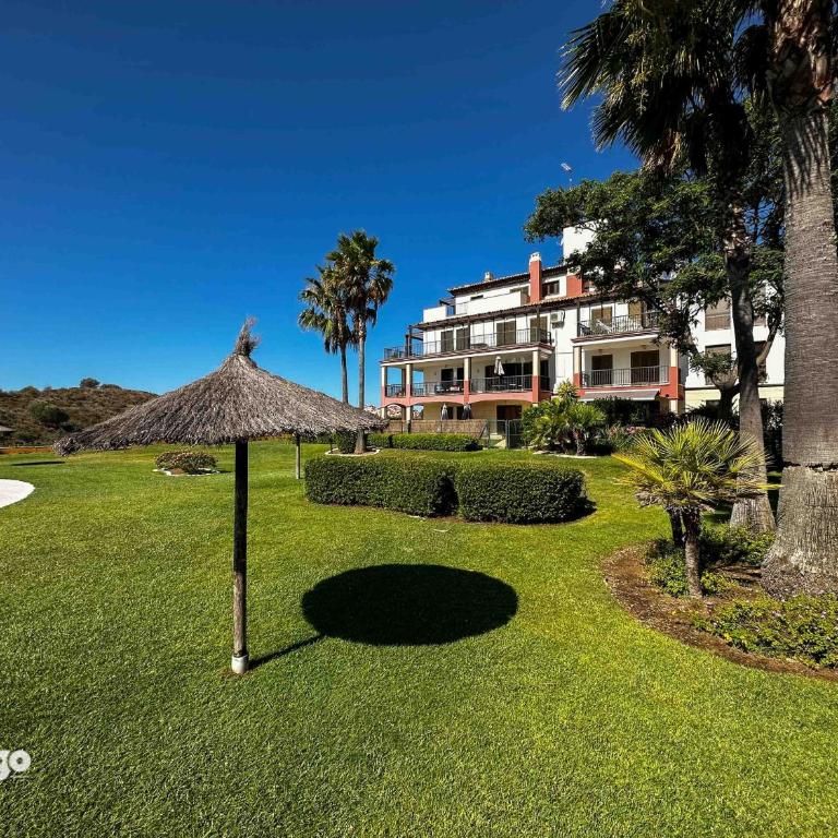 Beautiful Ground Floor Apartment - Garden - SUS01 - Apartamento de 2 dormitorios con vistas al jardín - 24
