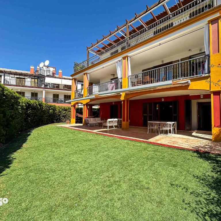 Beautiful Ground Floor Apartment - Garden - SUS01 - Apartamento de 2 dormitorios con vistas al jardín - 17