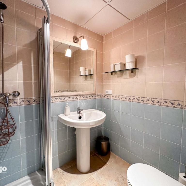 Beautiful Ground Floor Apartment - Garden - SUS01 - Apartamento de 2 dormitorios con vistas al jardín - 11