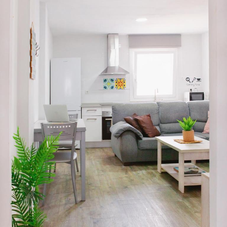 APARTAMENTO LOS LANCES PLAYA - Apartamento de 3 dormitorios - 2