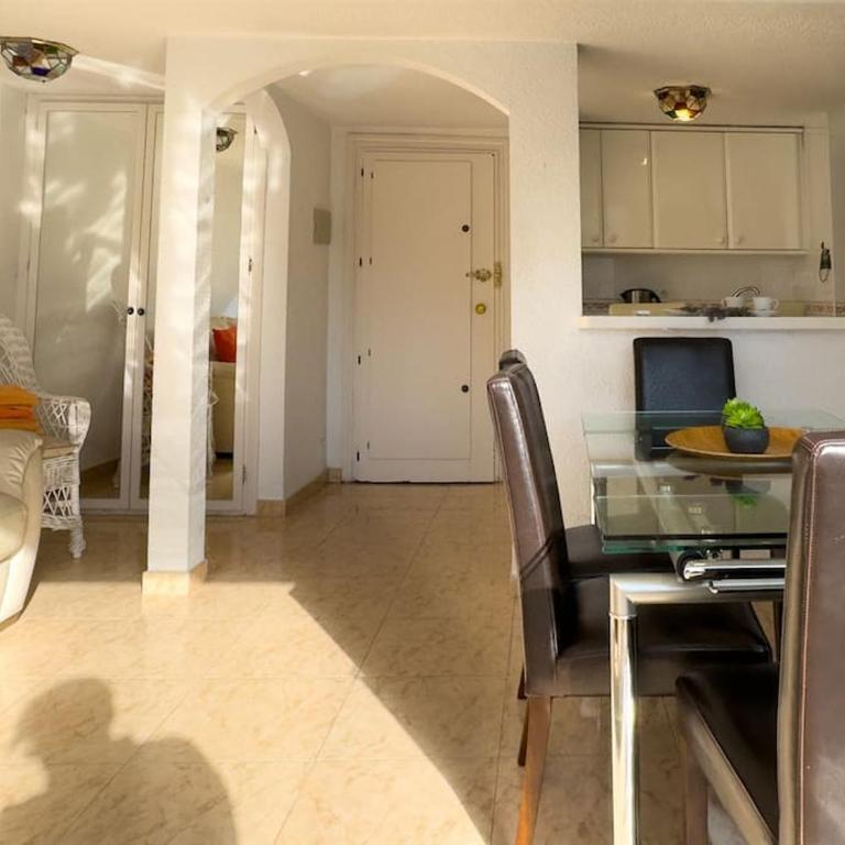 Skol 208A First Line Beach West Facing Duplex - Two-Bedroom Apartment - 13