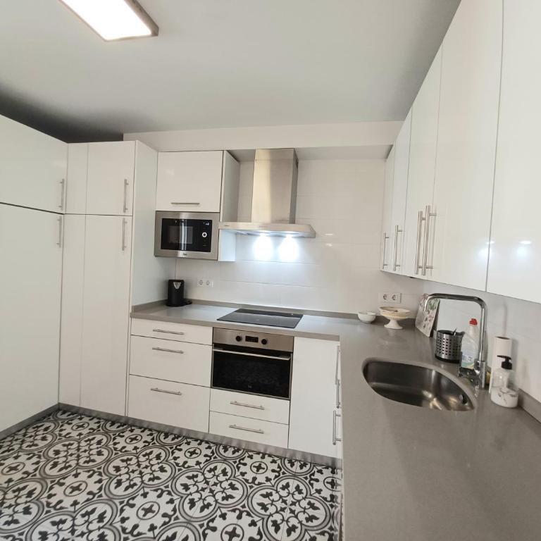 Inmogestion Integral Rentals, Paraiso 4, Sevilla - Apartamento de 3 dormitorios con balcón - 68