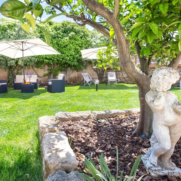Restored Historic Mansion Paterno with Exclusive Pool, Wifi and AC for 20 people - Villa con Piscina Privata - 35