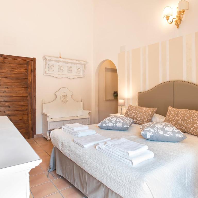 Restored Historic Mansion Paterno with Exclusive Pool, Wifi and AC for 20 people - Villa con Piscina Privata - 71