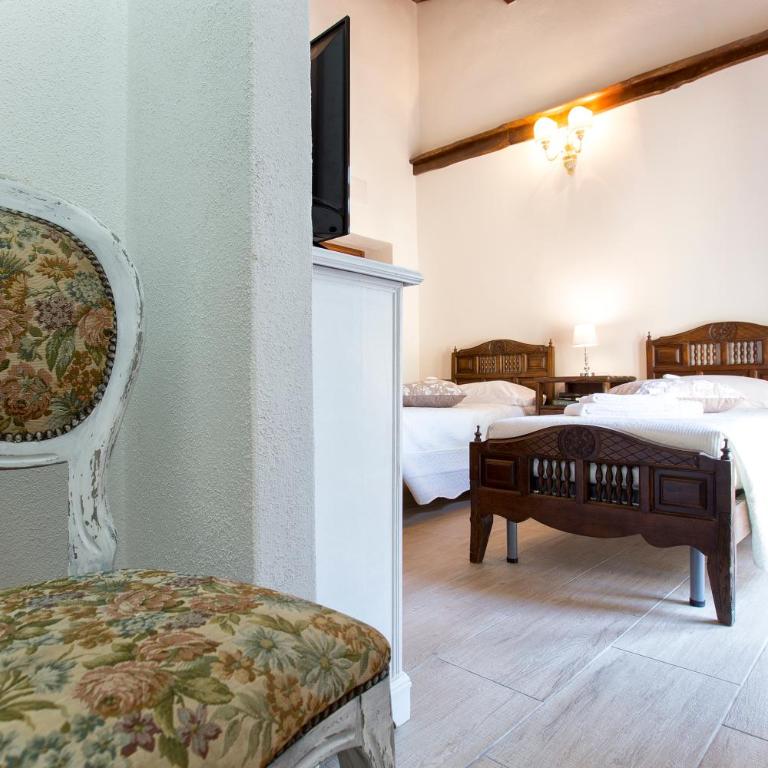 Restored Historic Mansion Paterno with Exclusive Pool, Wifi and AC for 20 people - Villa con Piscina Privata - 55