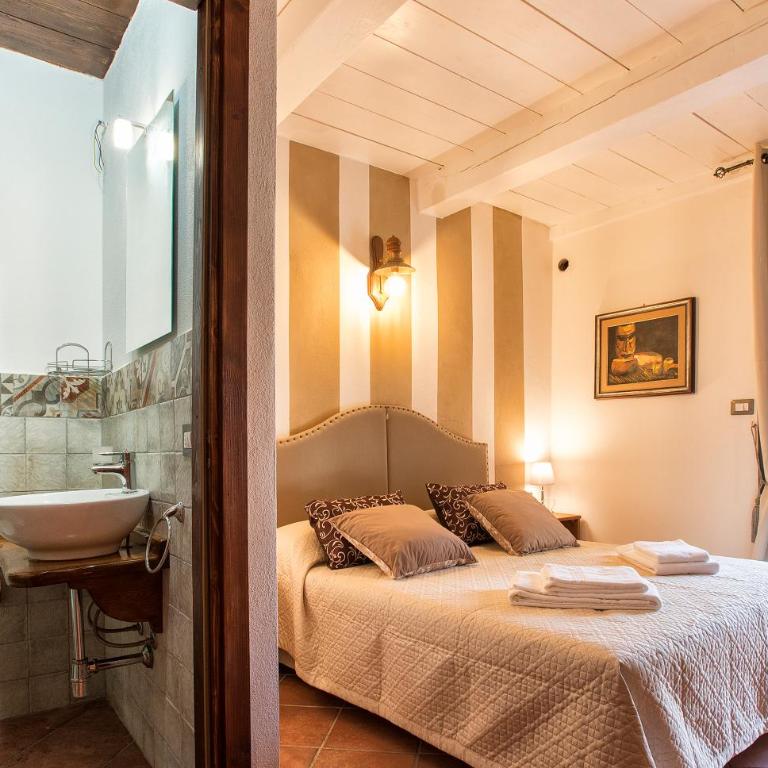 Restored Historic Mansion Paterno with Exclusive Pool, Wifi and AC for 20 people - Villa con Piscina Privata - 72