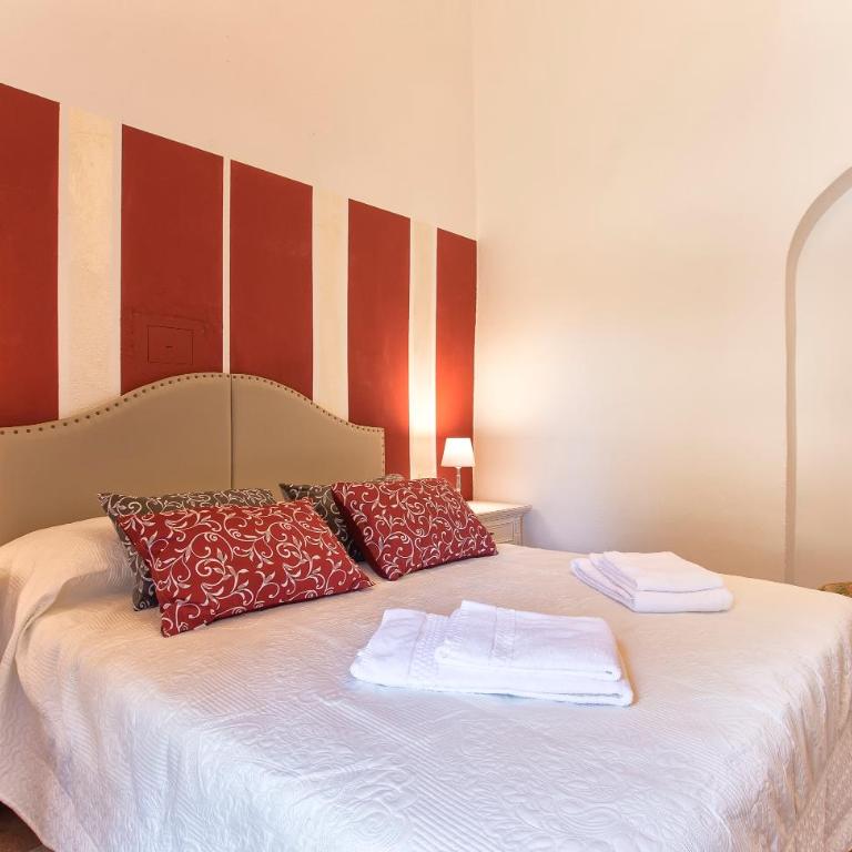 Restored Historic Mansion Paterno with Exclusive Pool, Wifi and AC for 20 people - Villa con Piscina Privata - 84