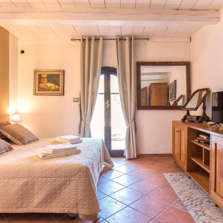 Restored Historic Mansion Paterno with Exclusive Pool, Wifi and AC for 20 people - Villa con Piscina Privata - 96