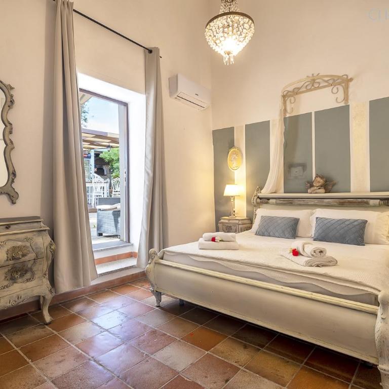 Restored Historic Mansion Paterno with Exclusive Pool, Wifi and AC for 20 people - Villa con Piscina Privata - 12