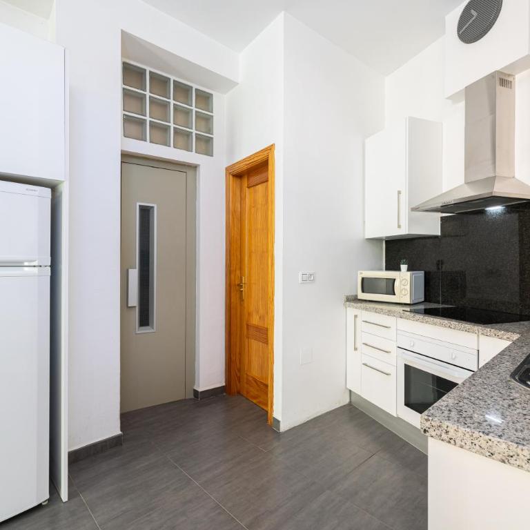 Holidays2Malaga Dos Aceras in Old Town & High Speed Wifi - Apartamento de 1 dormitorio - 24
