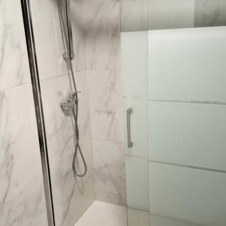 Moderno apartamento con garaje privado en el centro de Vigo - Apartamento de 1 dormitorio - 30