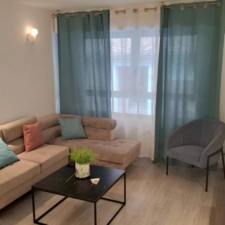 Moderno apartamento con garaje privado en el centro de Vigo - Apartamento de 1 dormitorio - 11