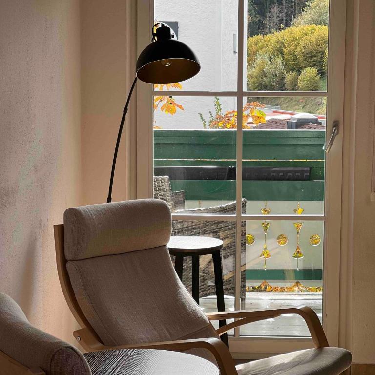 Tauglerei Appartement Hagebutte - Apartment mit 2 Schlafzimmern und Bergblick - 1