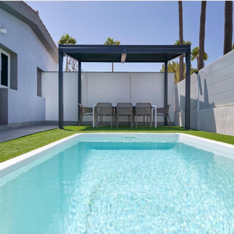 Villa Canadá - Three-Bedroom Villa - 1
