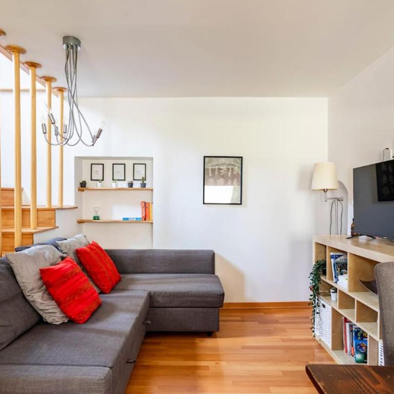 Terratetto in centro con parcheggio - Appartamento con 1 Camera da Letto - 1