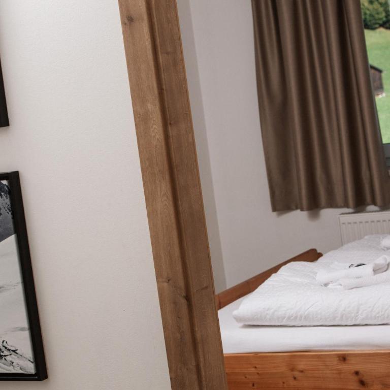 Alpine View Apartments - Apartment with Terrace - 24