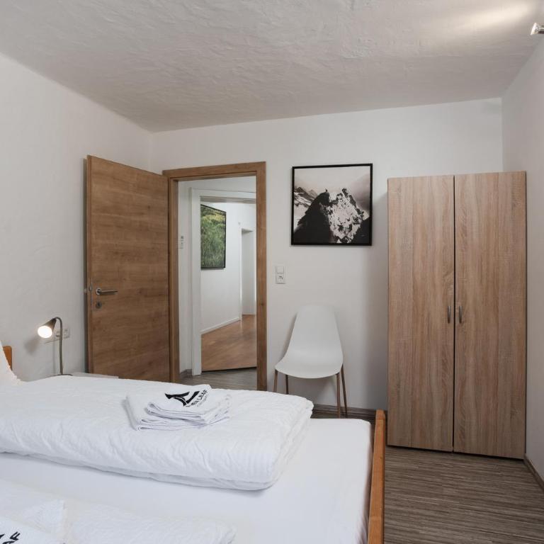 Alpine View Apartments - Apartment with Terrace - 15