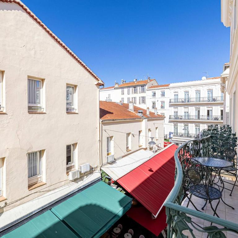 LE CASANOVA avec balcon au cœur du centre-ville - Apartment mit 2 Schlafzimmern - 5