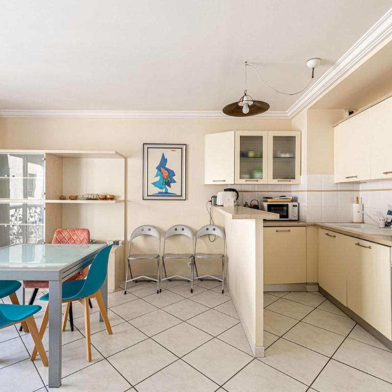 LE CASANOVA avec balcon au cœur du centre-ville - Apartment mit 2 Schlafzimmern - 7